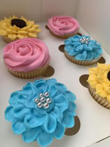 Cupcake Decorating 