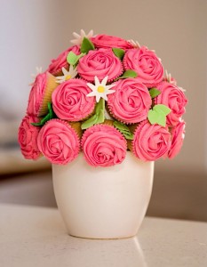 Rose Cupcake Bouquet Gift 